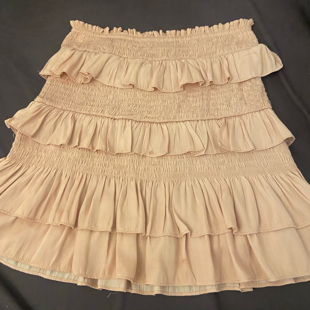 Super cute ruffle skirt